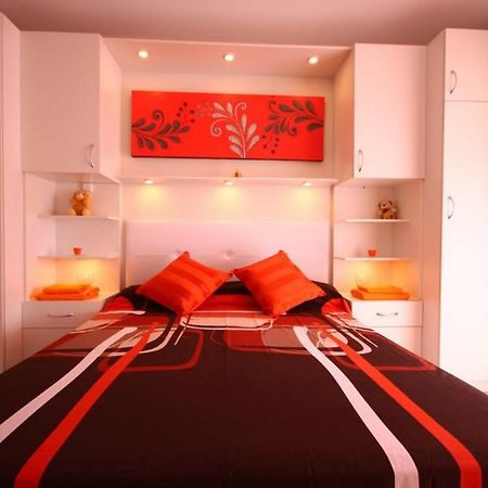 Fabulous Two Bedroom Apartment Near Las Vistas Beach In Los Cristianos Arona  Esterno foto